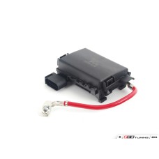 Battery Mounted Fuse Panel